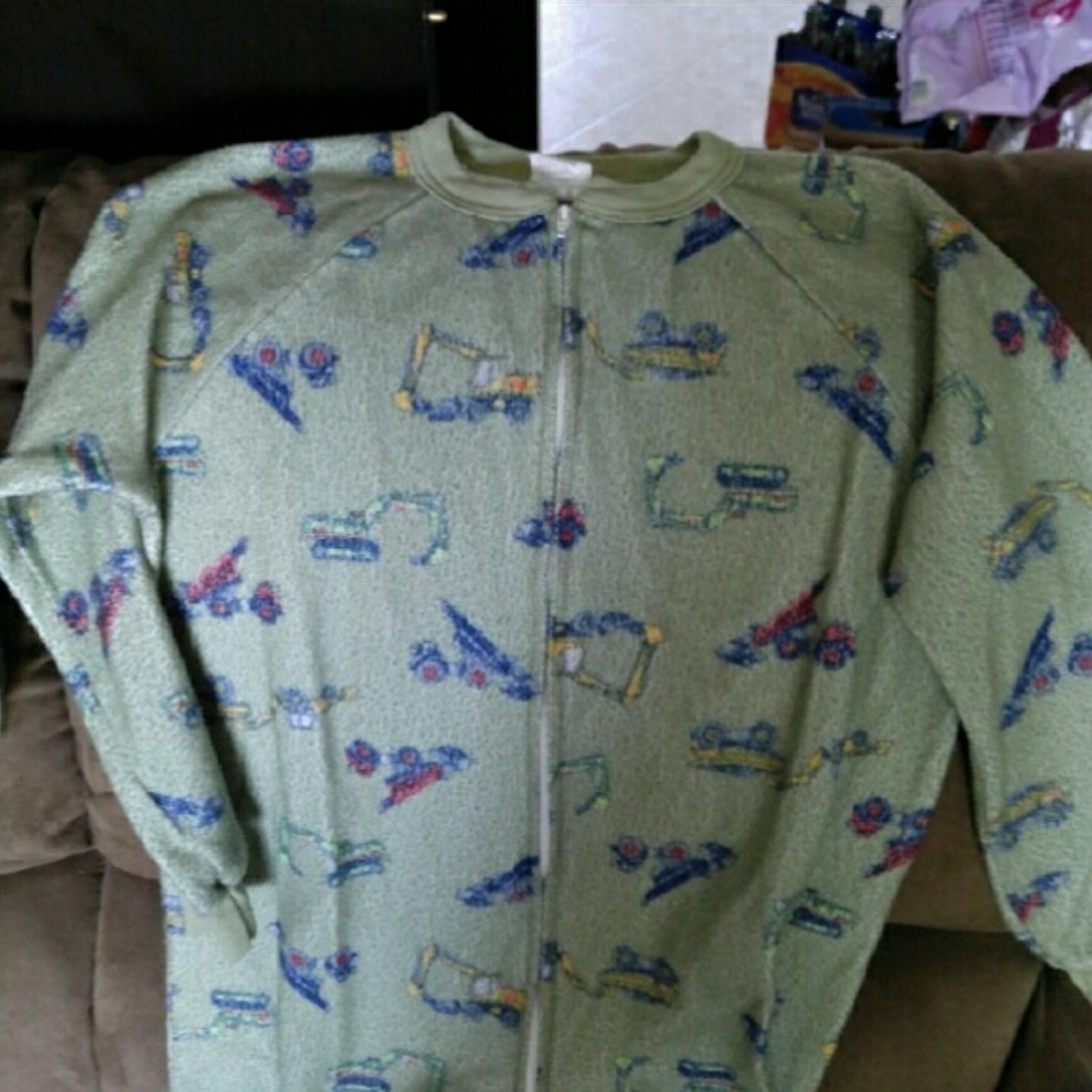3/$20 Footless boys zip up bull dozer pajamas
